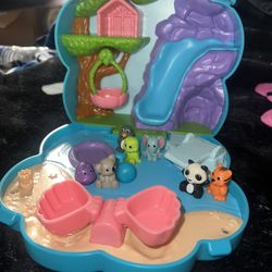 Carry Around Animal Town