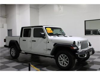 2023 Jeep Gladiator