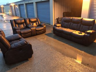 Power reclining Couch Loveseat And Chair