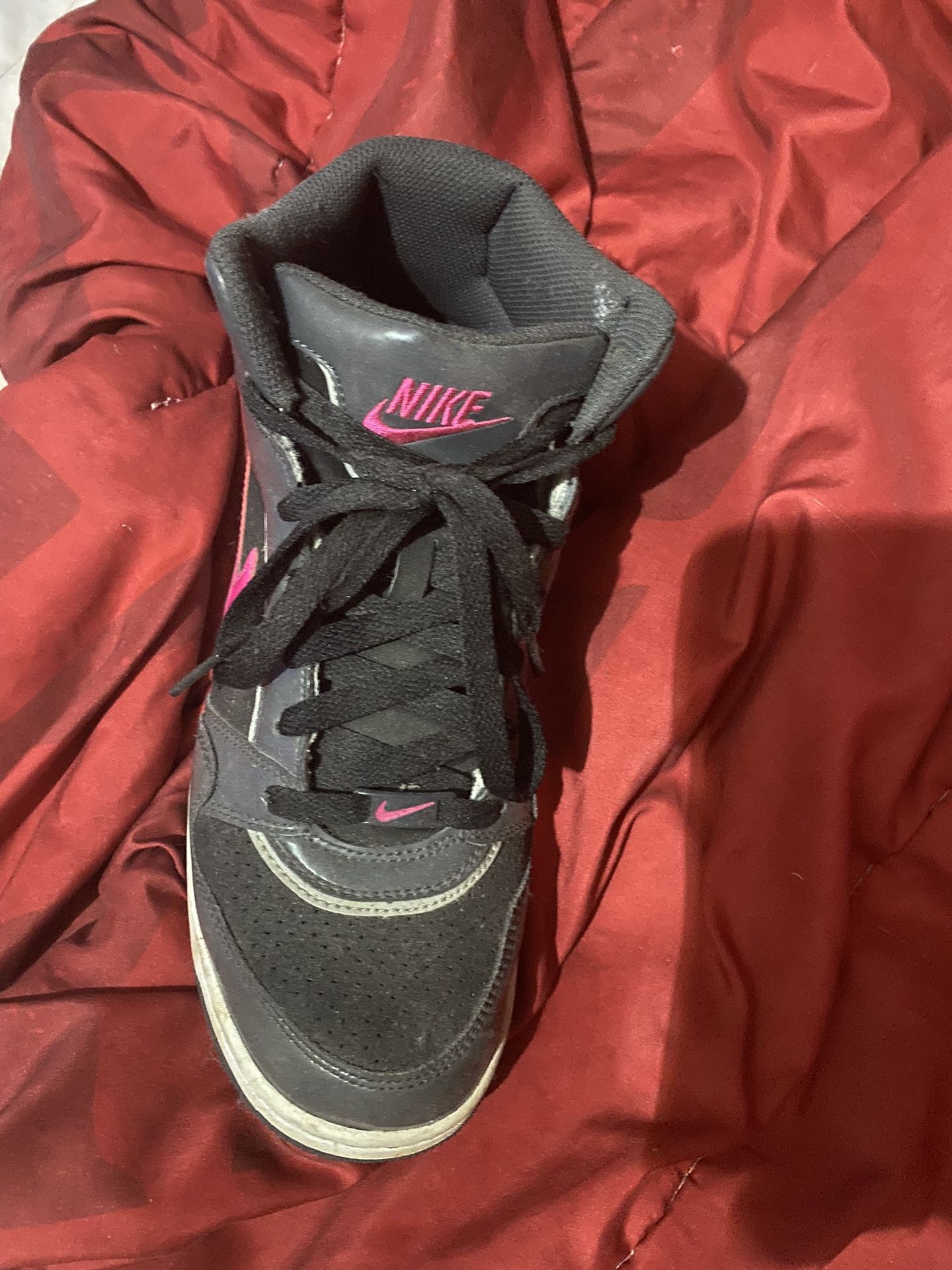 Pink Nike Shoes Size 10