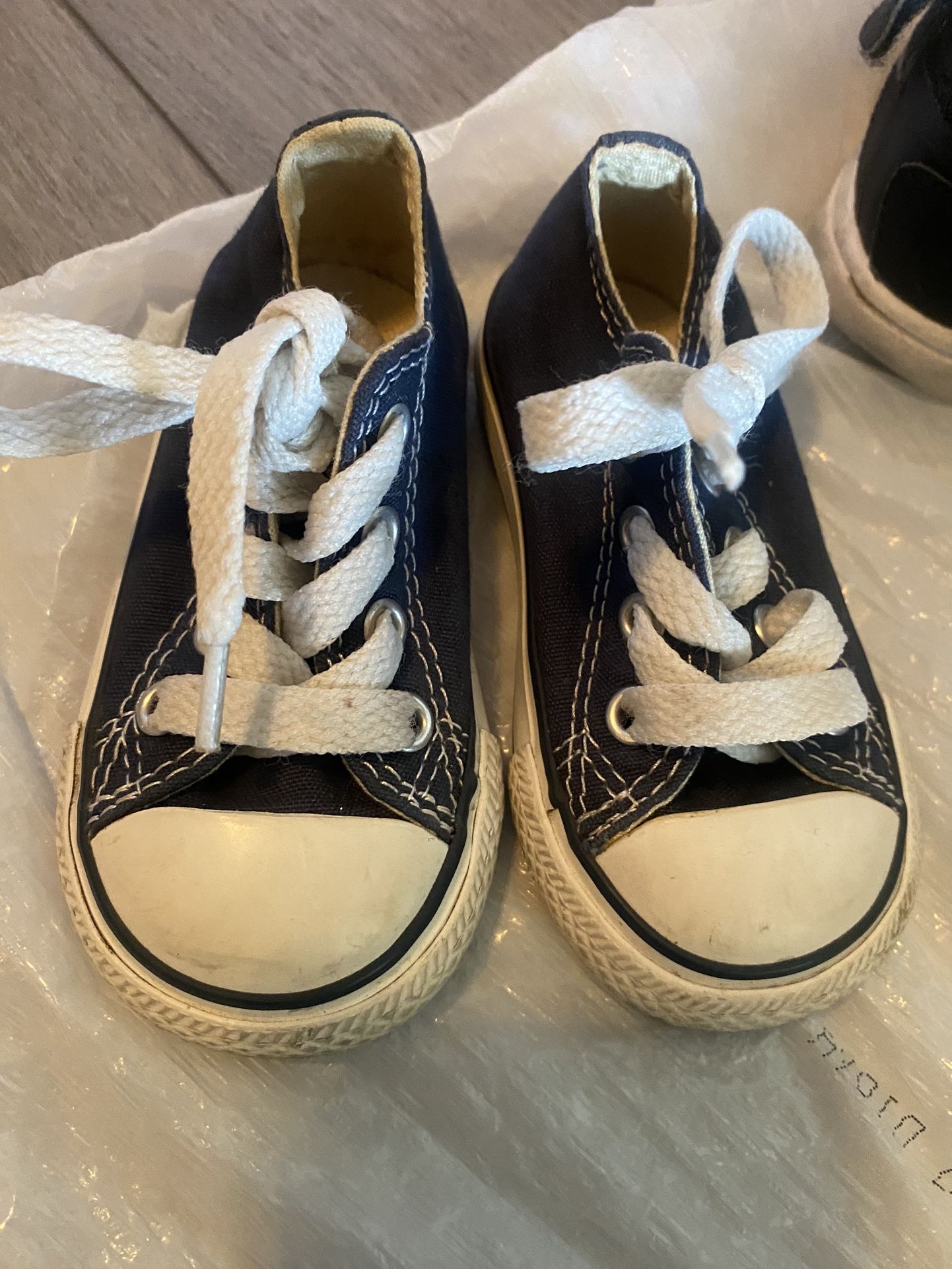 Toddler Size 4 Navy blue Converse 