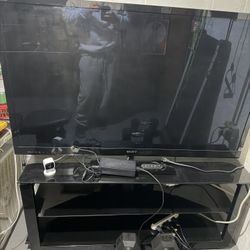Sony Bravia 52 Inch, Broken - Free