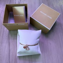 michael kors bangle