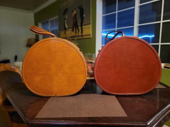 2 Vintage Samsonite Round Suitcase