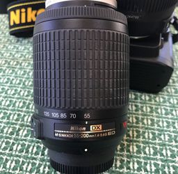 D90 Nikon Camera w/extras Thumbnail