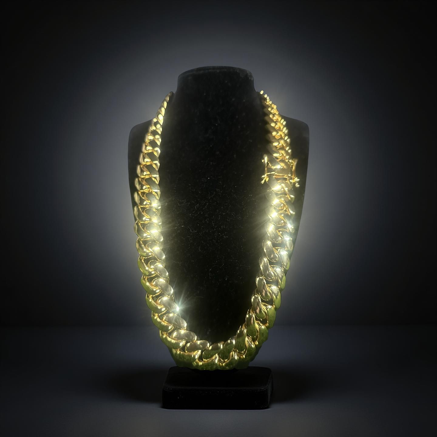 Luxury gold cuban link