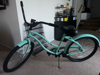 LIKE NEW Concord cruiser bike