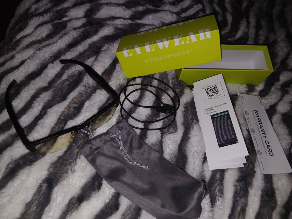 AI Glasses With Traslator And AI Assistant And App With Surround Sound And Noise Coucilling