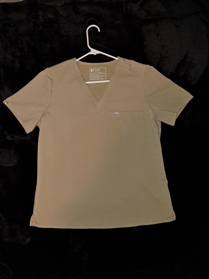 Women's Large Beige Scrub Top Figs