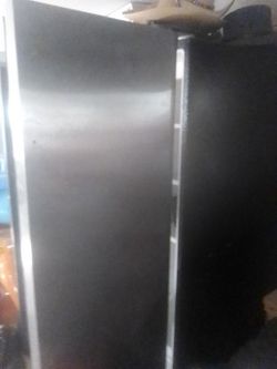 Frigidaire Refrigerator Stain N Steel