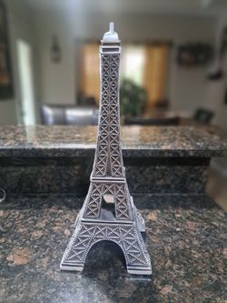 Decorative Eiffel Tower Statue – 18" Tall