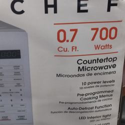 Magic Chef Countertop Microwave  White