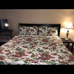 California king size queen bed, bed + mattress, bed box, total $380  It Is Almost Brand New !Because Moving !