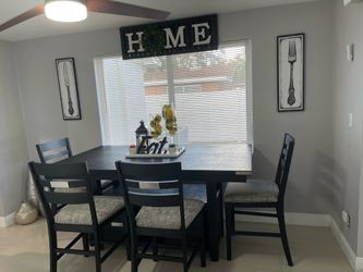 Dining set
