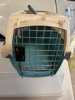 Kennel Cab Small Pet Carrier