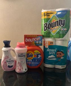 Tide detergent bundle