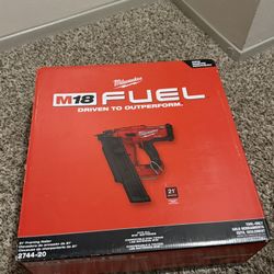 Milwaukee 21 Nail Gun 