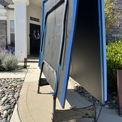 Ping Pong 🏓 Table With Balls/ Paddles 