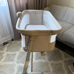 RONBEI Baby Bassinet 