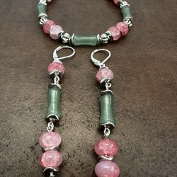 Elegant Pink and Green Beaded Jewelry Set. Happy Holidays 🙂