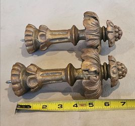 Pair of Vintage Gold Acanthus Leaf Curtain Tieback Holdbacks