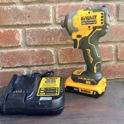 Dewalt 20v 1/4 in Atomic Impact Kit