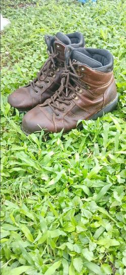 Dr Martens industrial steel toe boots