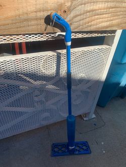 Five Dollar Zone Blue And White Mop Cleaning Swifter