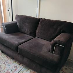 Nailhead Loveseat