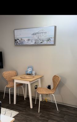 Space Saver Ikea Dining Table W/ Chairs