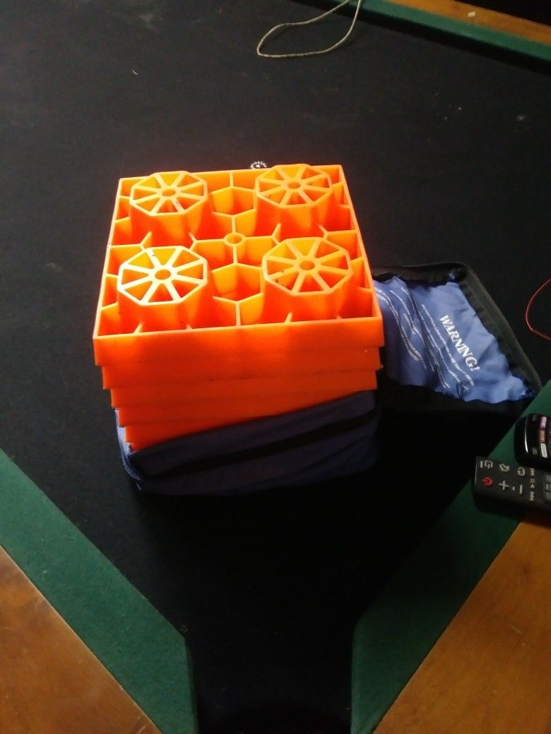 RV Camper Leveling Blocks