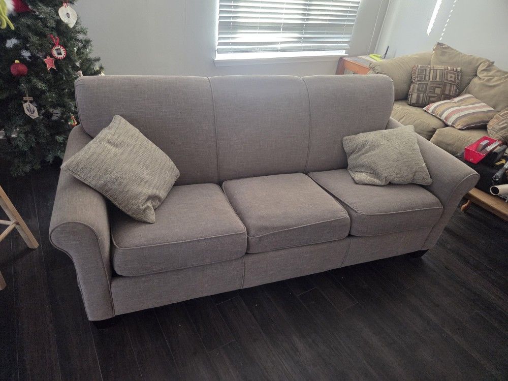 Pullout Couch