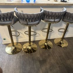 4 Pcs