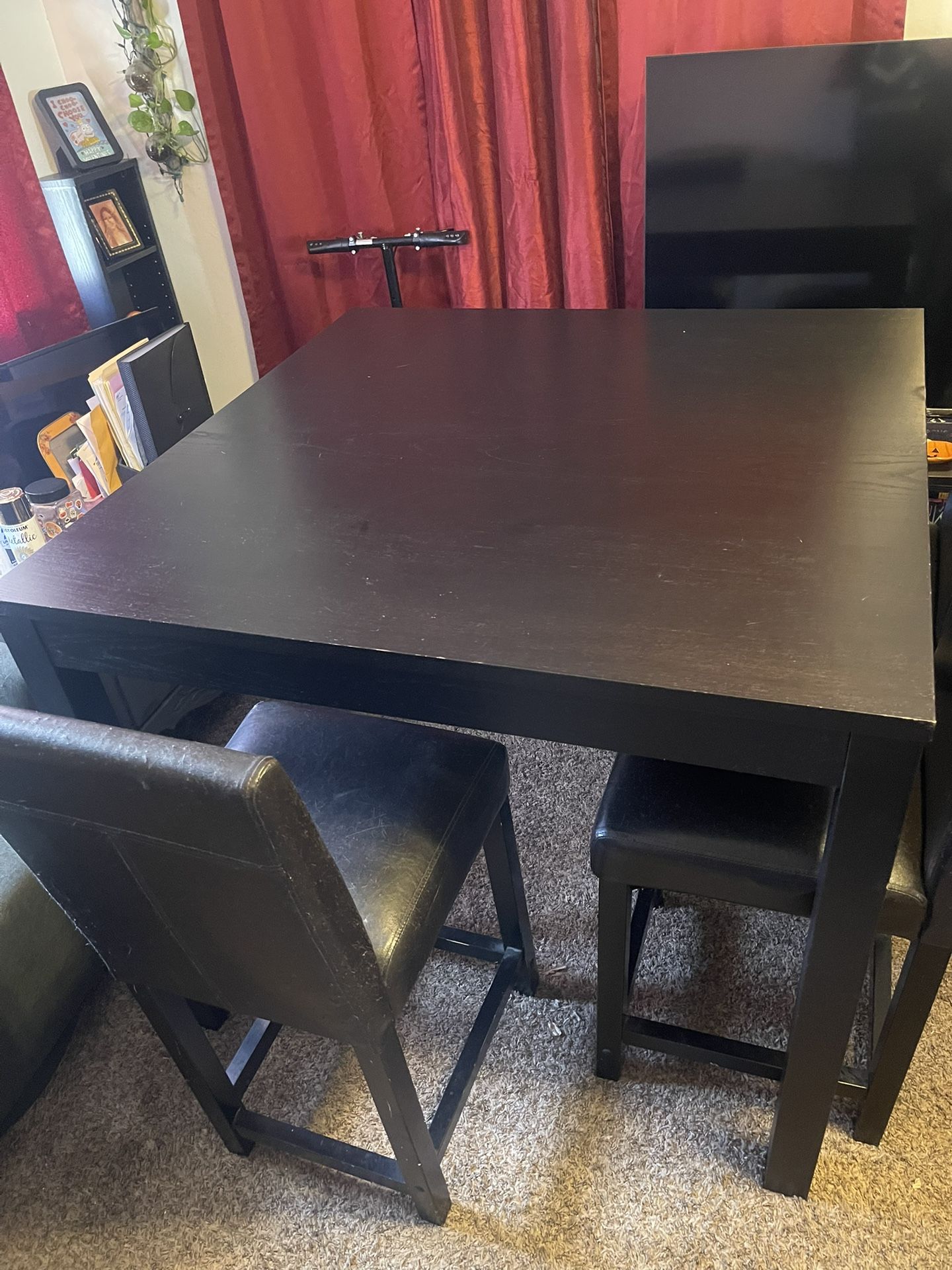 Kitchen Table 