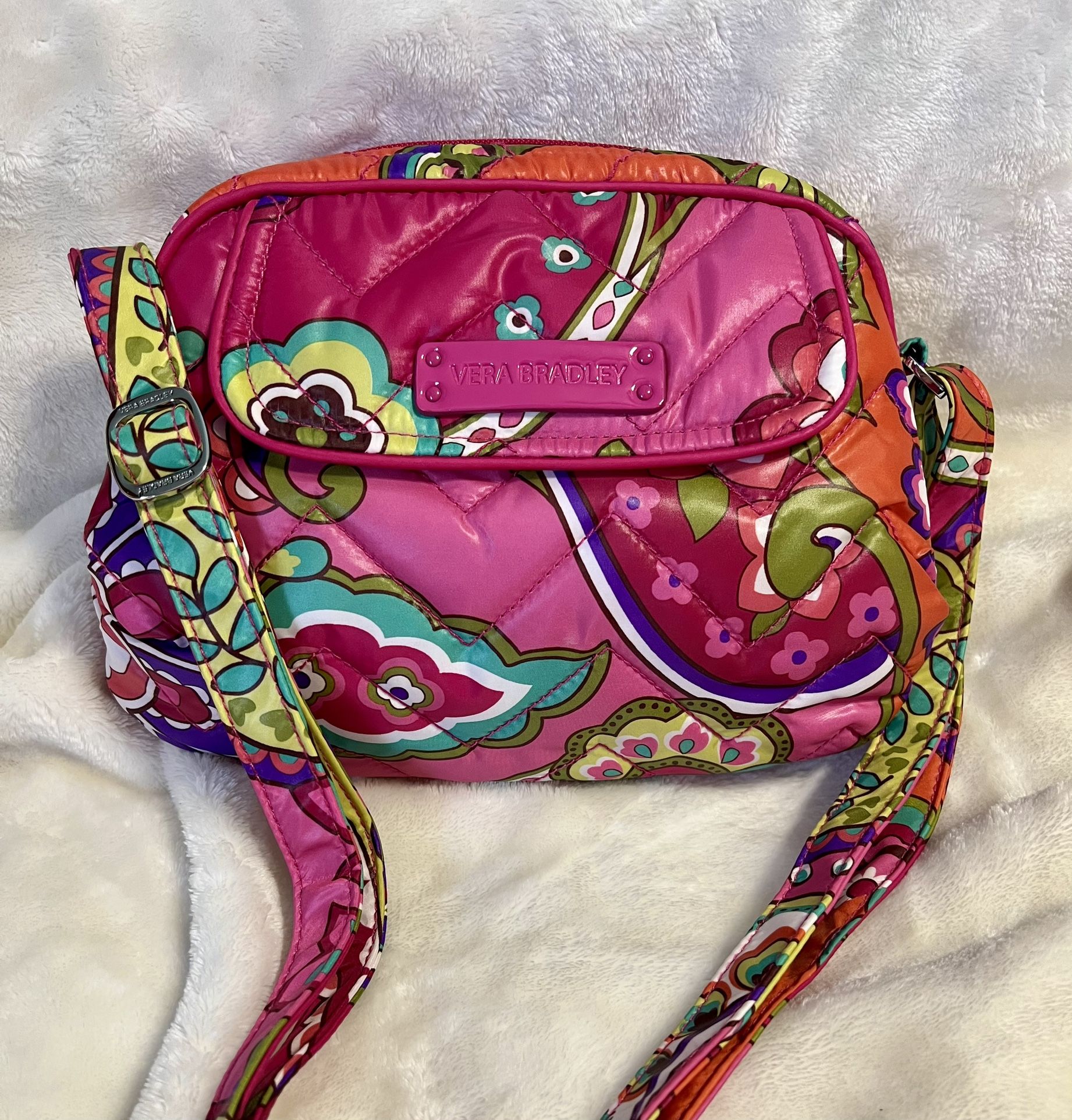 Vera Bradley Puffy Adjustable Crossbody Purse in Pink Swirls