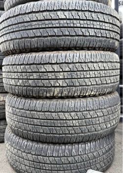 275/65/18 Goodyear set de llantas usadas en buenas condiciones las 4