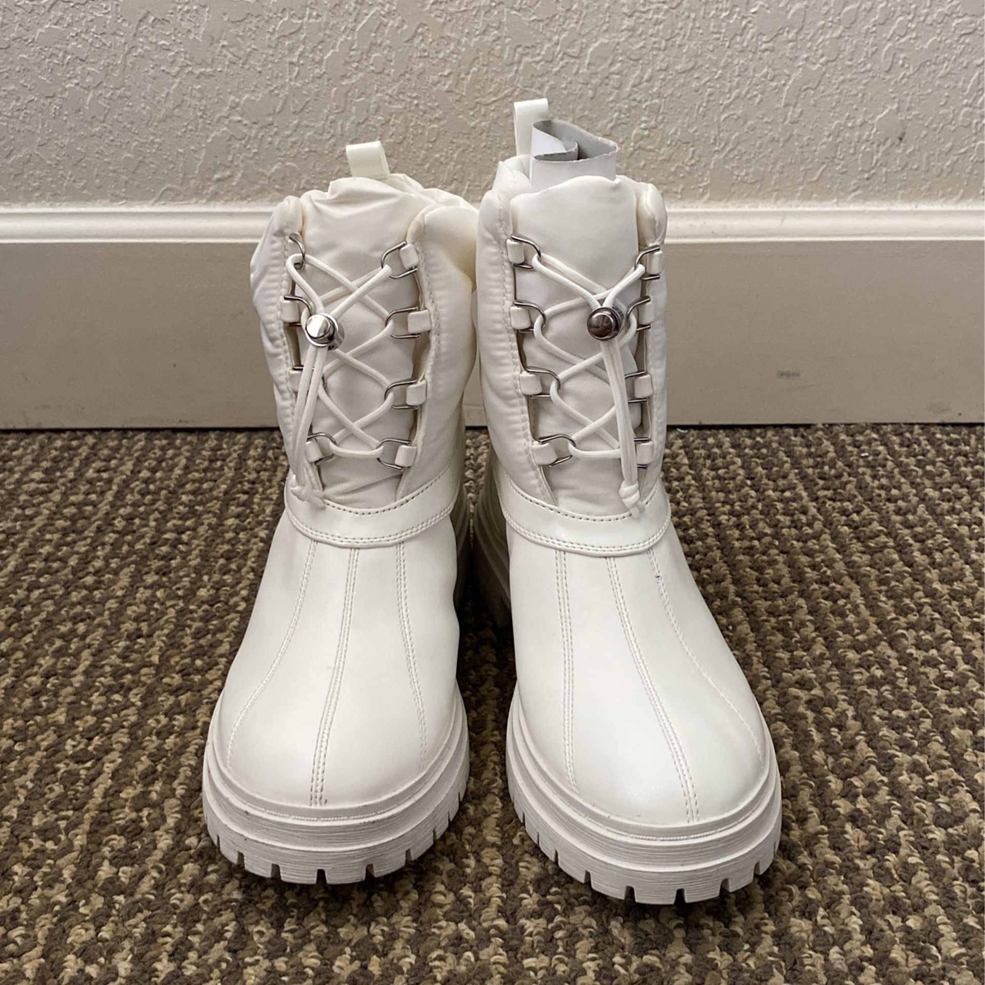 White Rain Boot 
