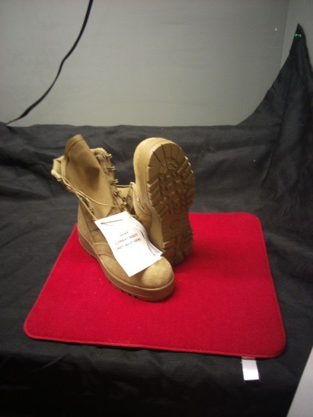 Women's Army Combat Boots