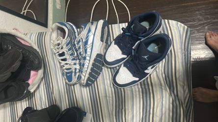 Nikes both size 11 used 50$ for both