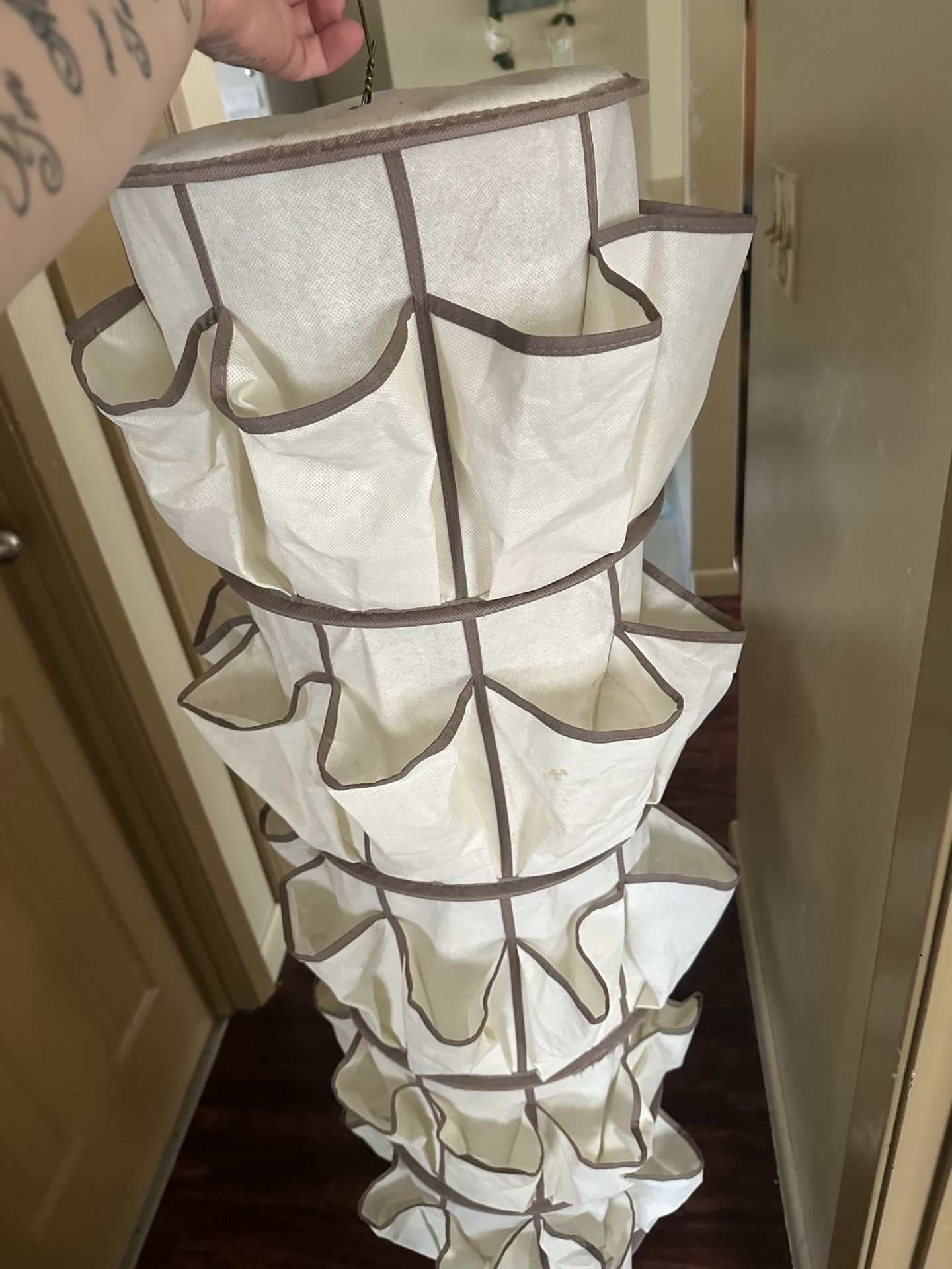 Closet Baby Pocket Canvas.