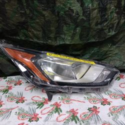 2019-23 Ford Transit Right Headlight 