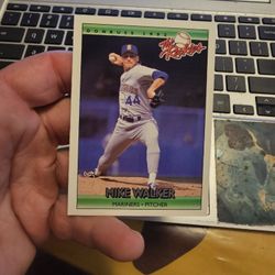 Mike Walker Baseball Card
