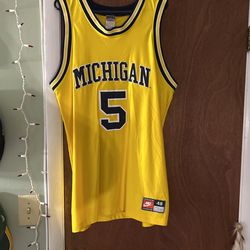 Authentic retro 90’s Nike Gold Fab-Five Michigan Jalen Rose jersey