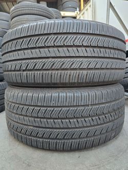 (2) 275 50 20 Yokohama Tires 