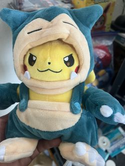 Pikachu Snorlax Pokemon Center