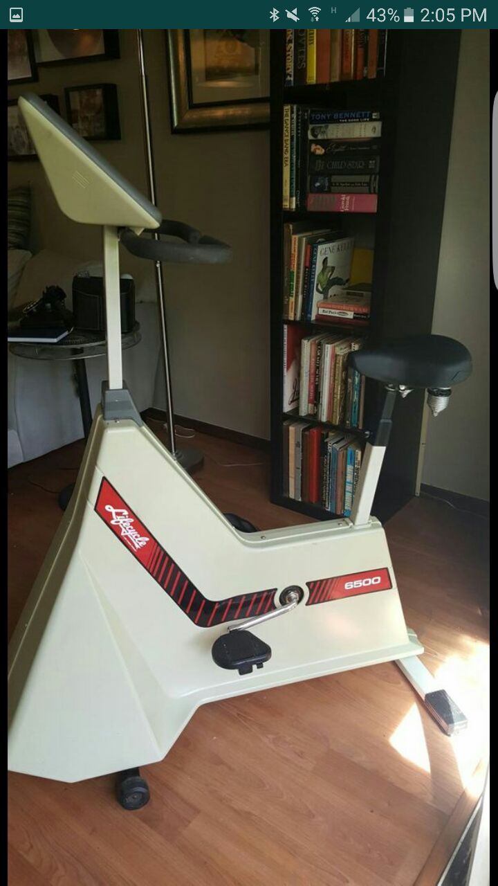 LifeCycle 6500 Exercise Bike