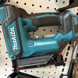 Makita New 23 Pin Nailer 