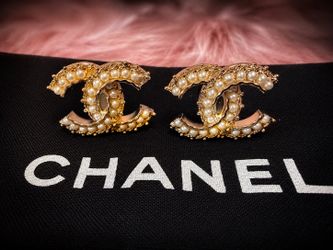 Authentic CHANEL 2016 Faux Pearl CC Clip-On Earrings | Gold Tone Made in France