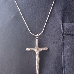 Silver Filled Jesus Christ Cross and a 28 Inch Chain 