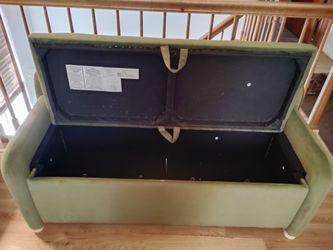 Bench/storage ottoman